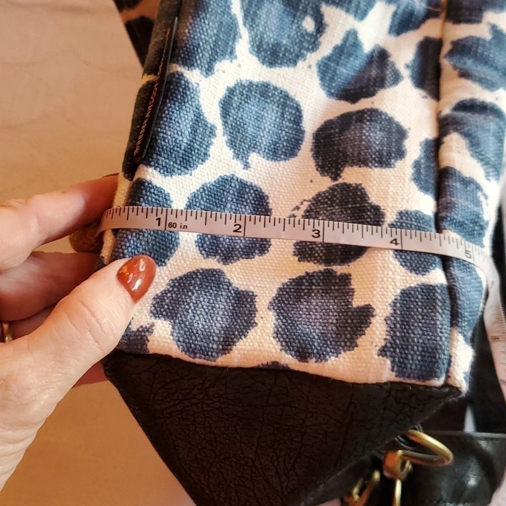 Rebekah Scott Designs Blue Leopard Petal Inside Lining Fabric Sz M/L‎ Backpack